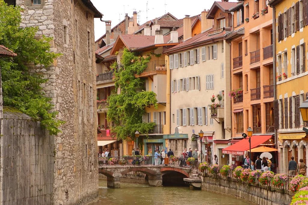 Annecy Old Town: What to See and How to Walk It