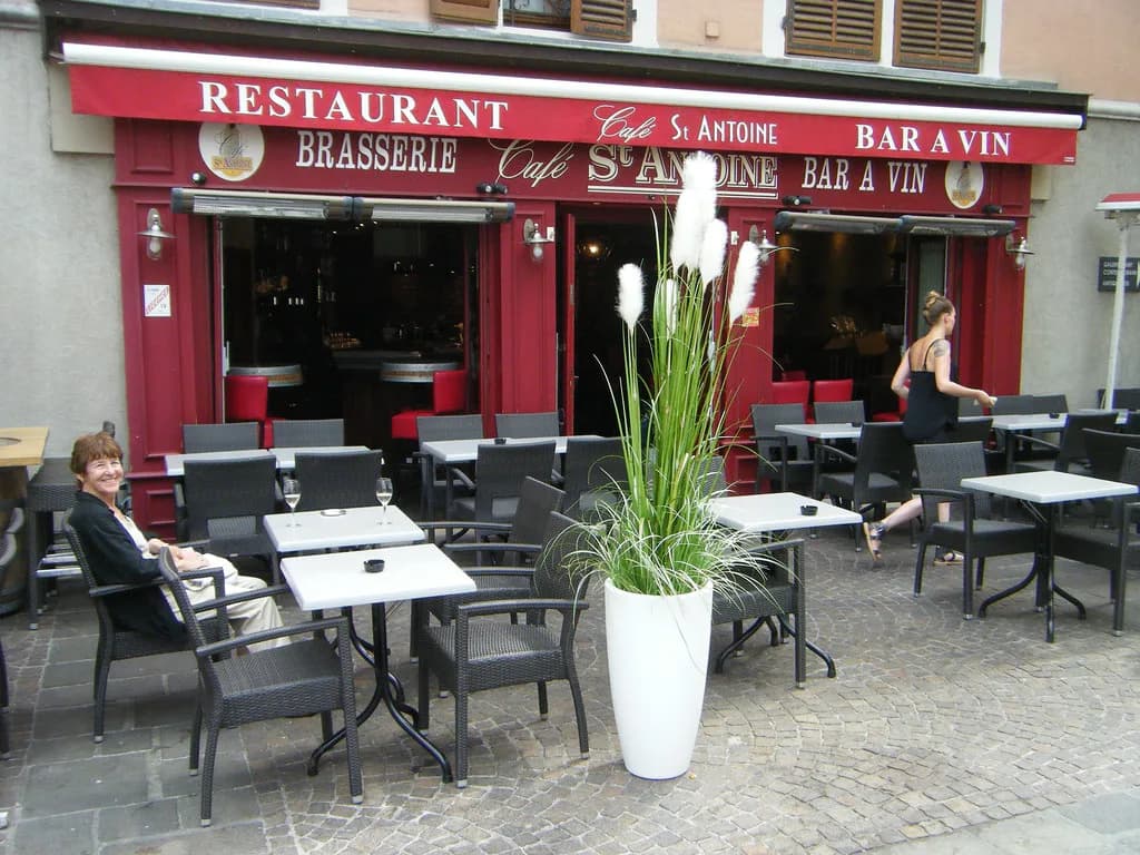 Best Restaurants in Annecy: Where to Eat on a City Break