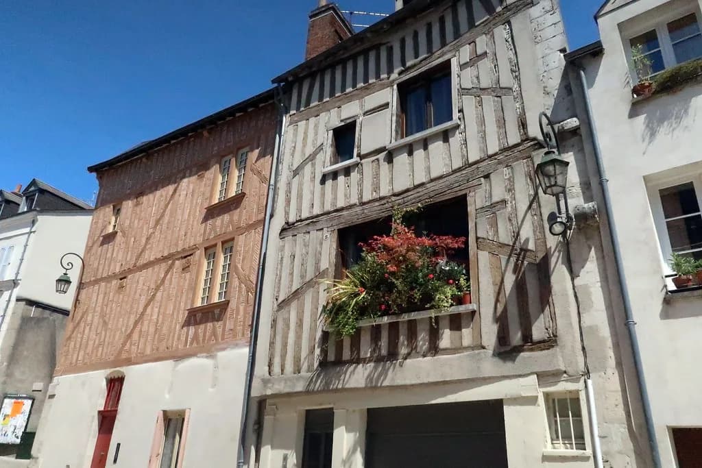 Best Restaurants in Orléans: Where to Eat on a City Break