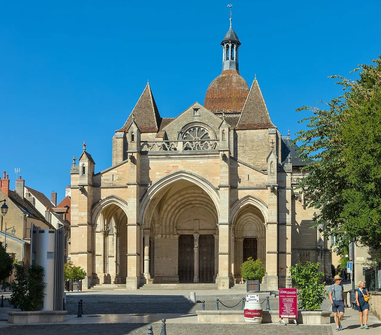 Notre-Dame de Beaune Guide: What to See at This Collégiale