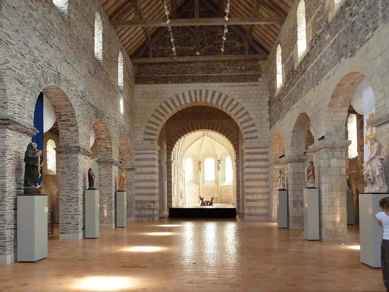 Collégiale Saint-Martin, Angers: Visitor Guide