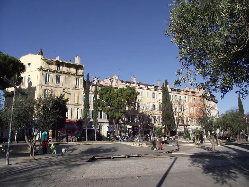 Cours Julien, Marseille: A Neighbourhood Guide