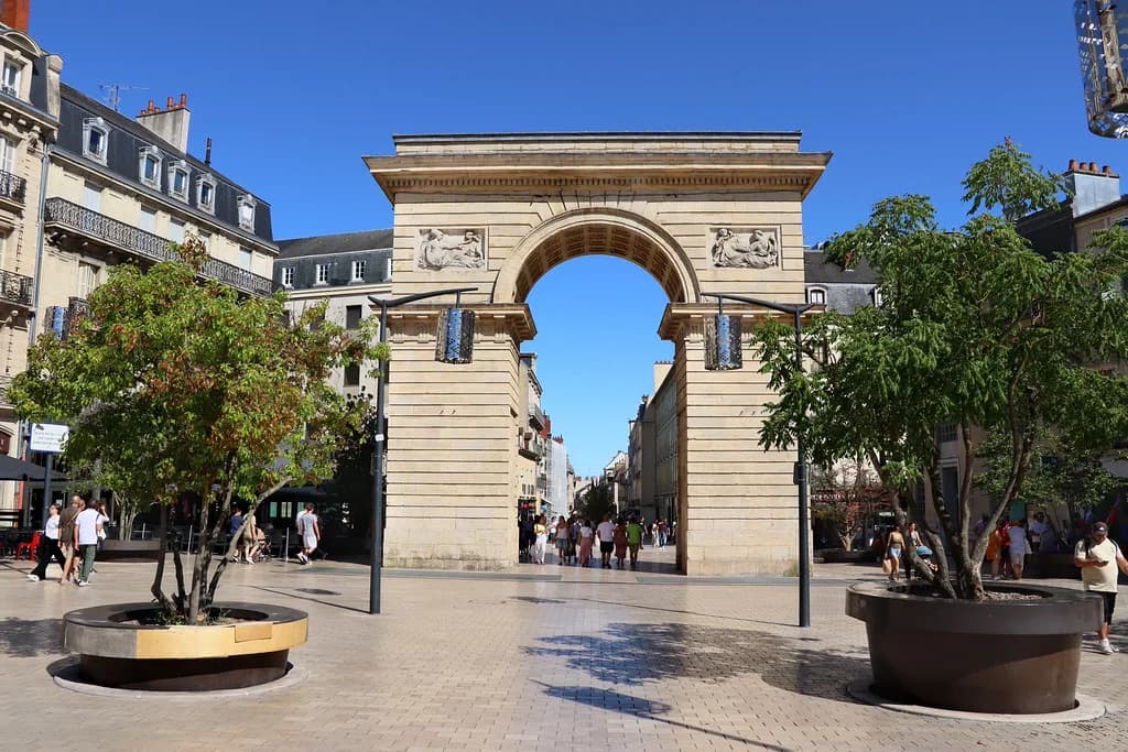 Dijon Old Town: What to See and How to Walk It