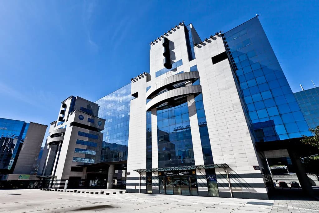 Europole, Grenoble: A Practical Neighbourhood Guide