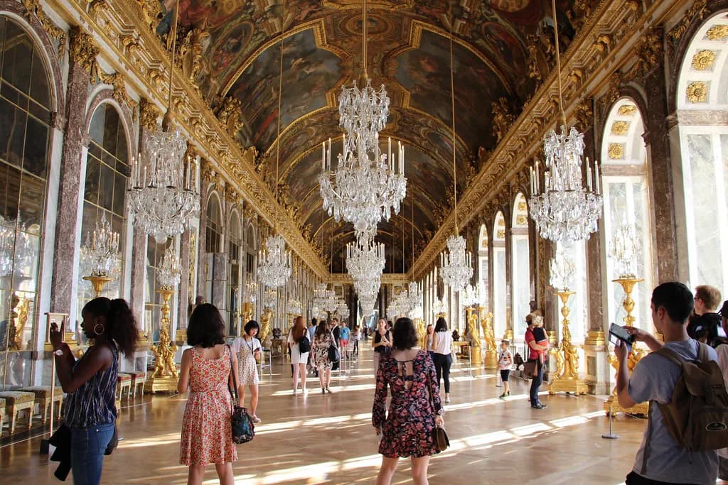 Hall of Mirrors Versailles: What to See and How Long