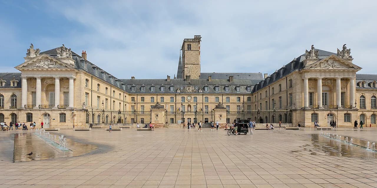 Dijon Attractions: 6 Visitor Guides