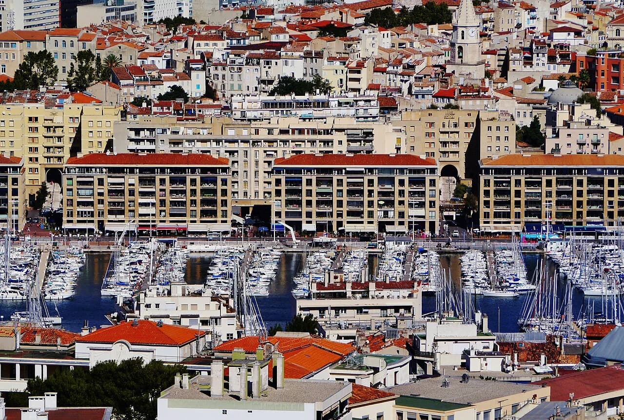 Marseille Attractions: 6 Visitor Guides