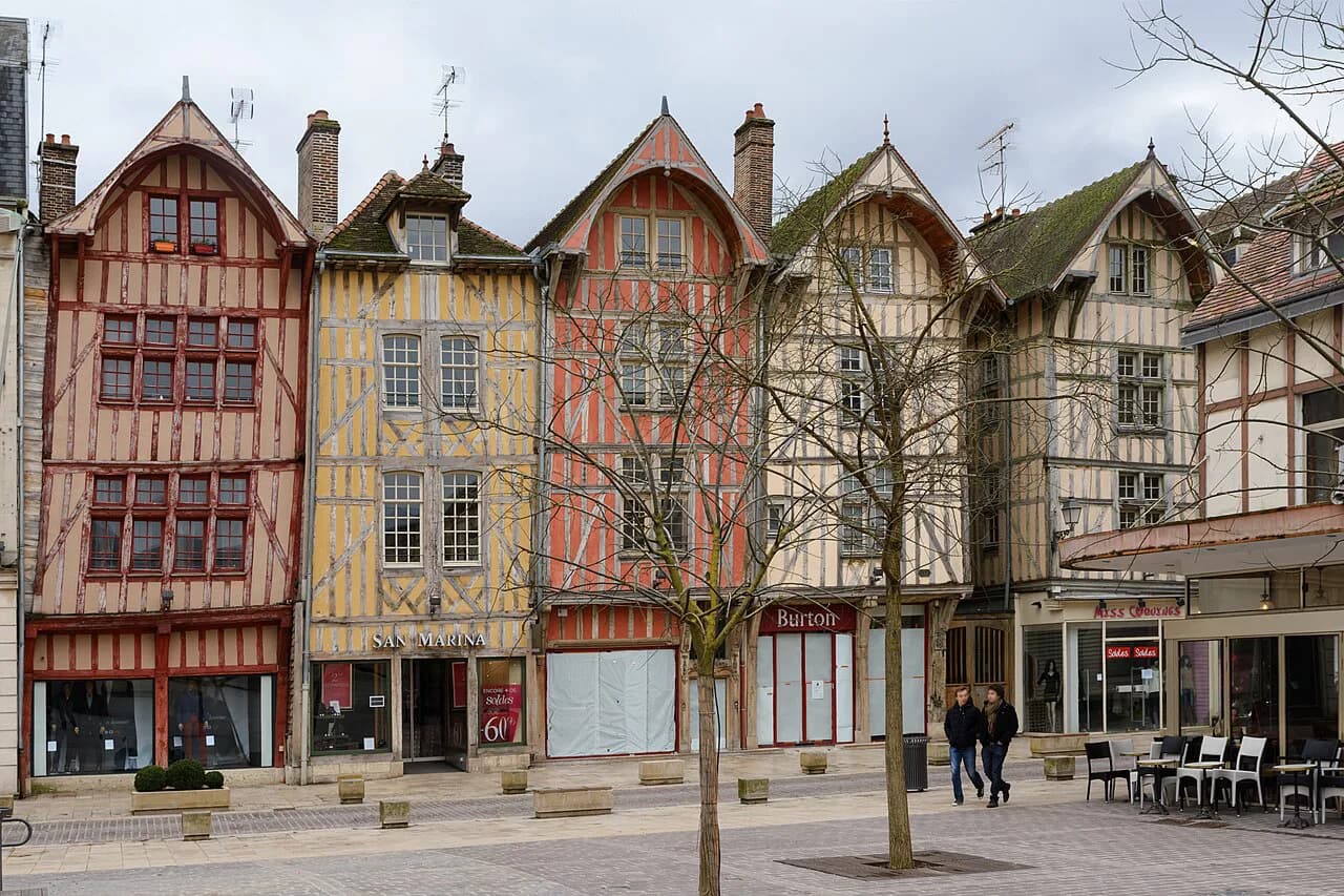 Troyes Attractions: 6 Visitor Guides