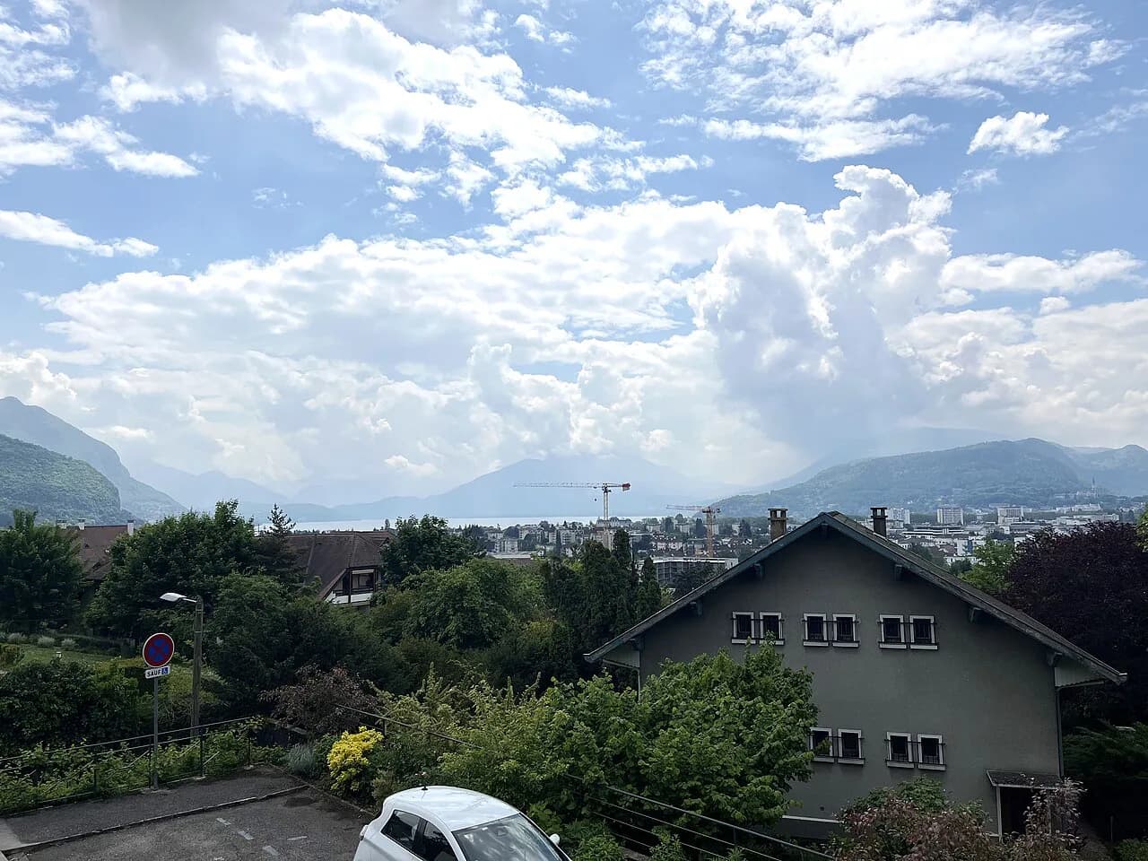 Annecy Neighborhoods: 4 Area Guides