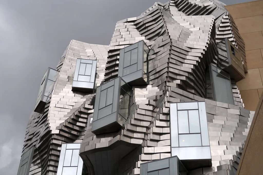 LUMA Arles: Visiting the Parc des Ateliers and Gehry Tower