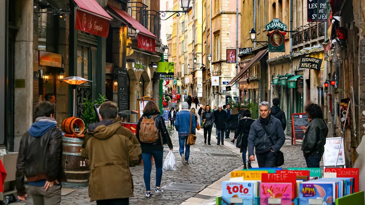 Lyon Old Town: What to See in Vieux Lyon and How to Walk It