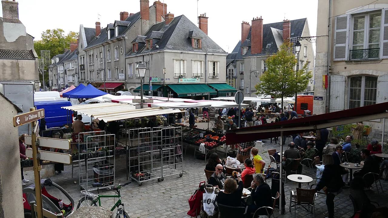 Blois Markets: What to See and Which Days to Go