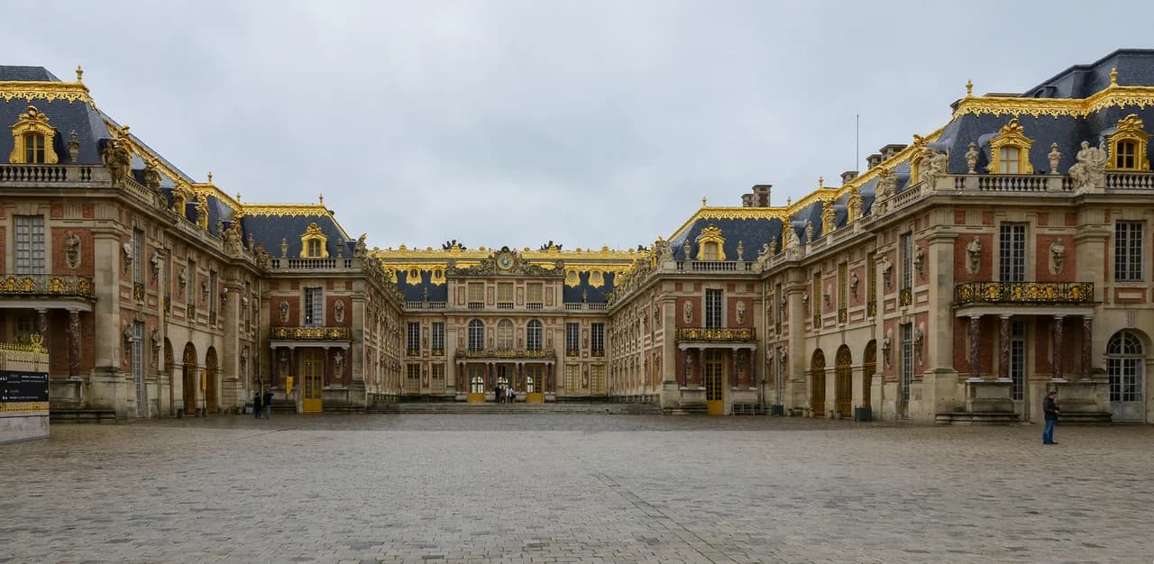Museums in Versailles: What to See and When They Open
