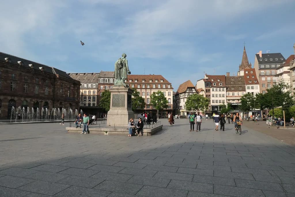 Place Kléber, Strasbourg: What to See and How to Get There