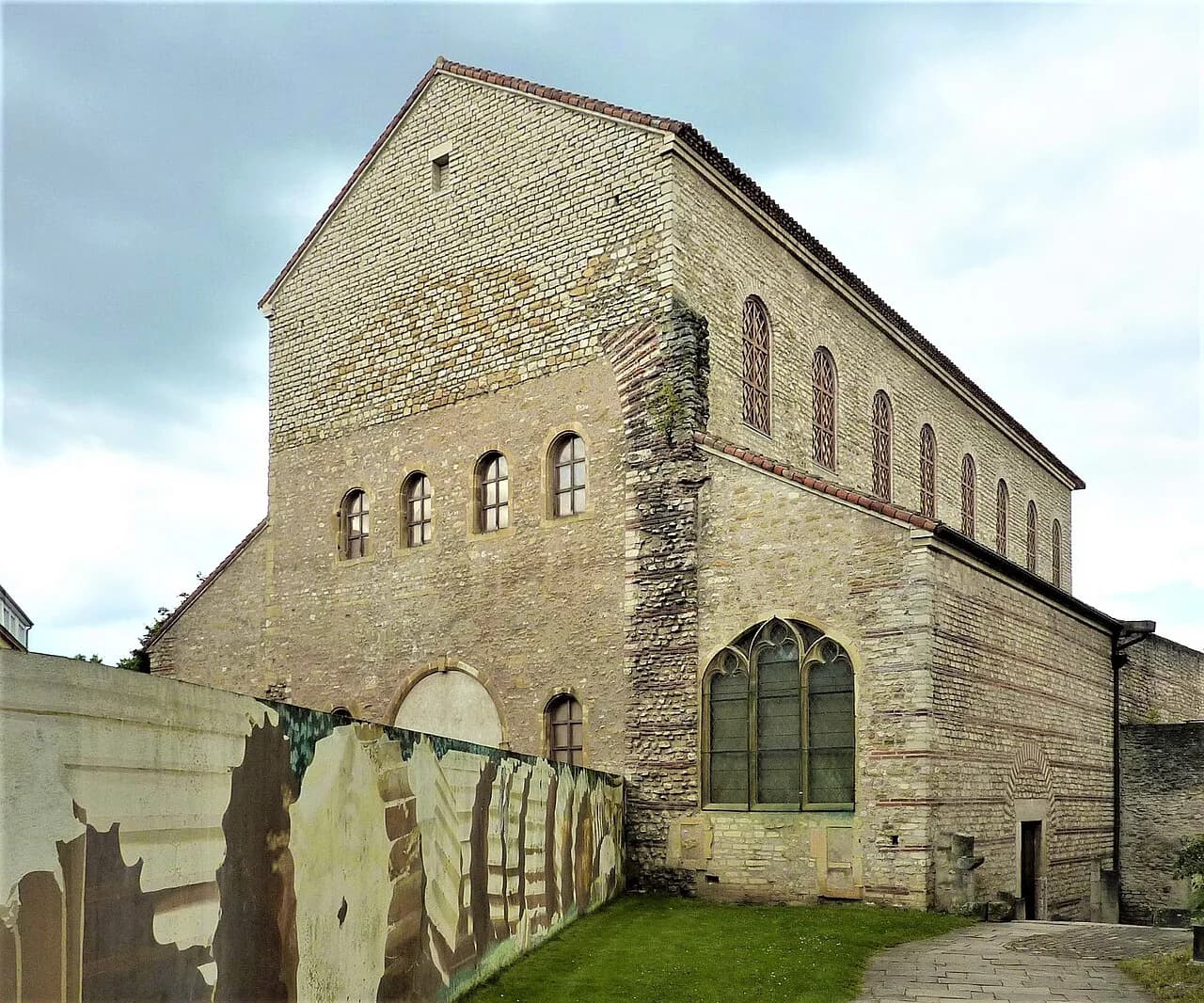 Saint-Pierre-aux-Nonnains, Metz: A Roman Hall Turned Church