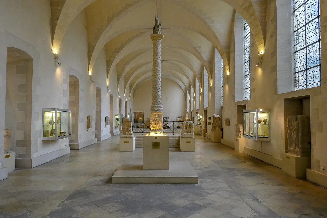 Musée Saint-Remi, Reims: Visiting the Museum and Basilica