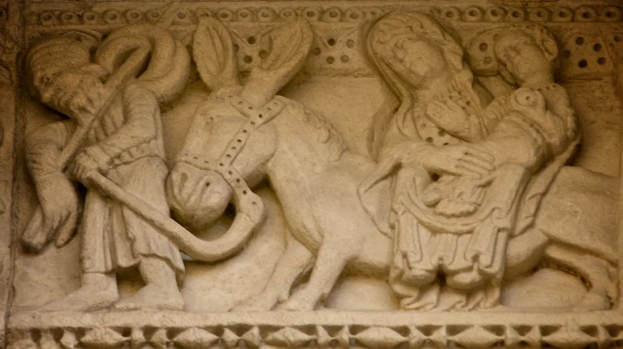 Saint-Trophime, Arles: Portal, Cloister and Visiting Tips