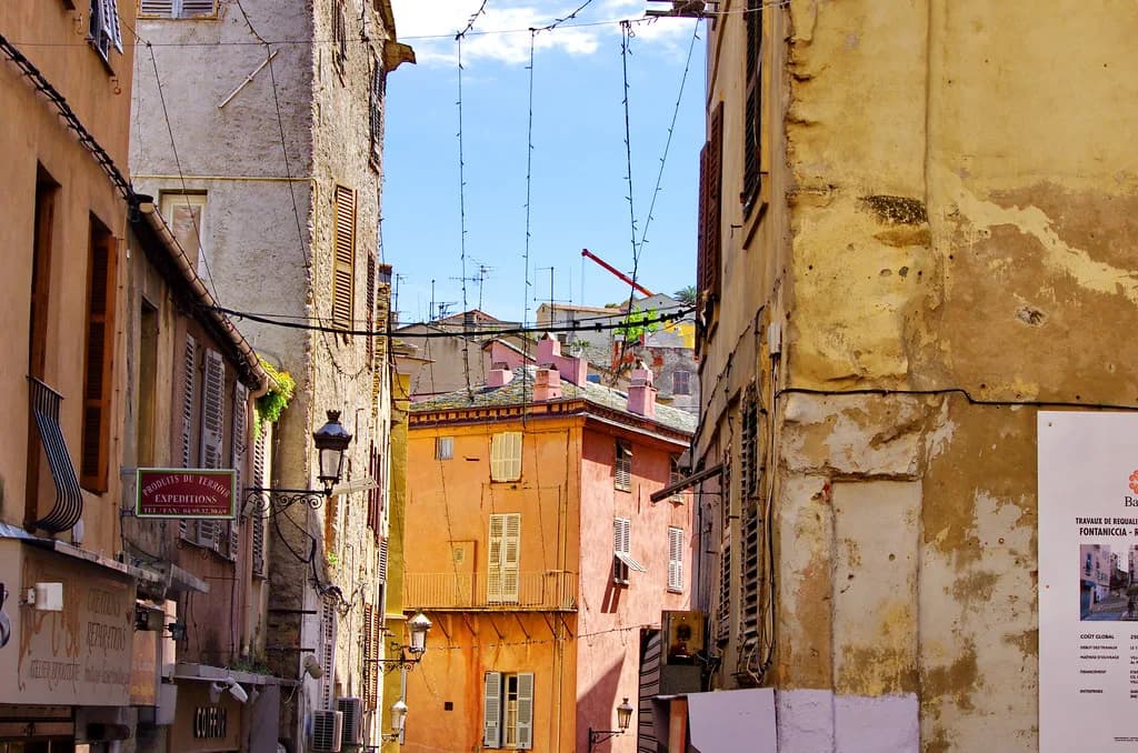 Shopping in Bastia: Streets, Markets and Local Buys