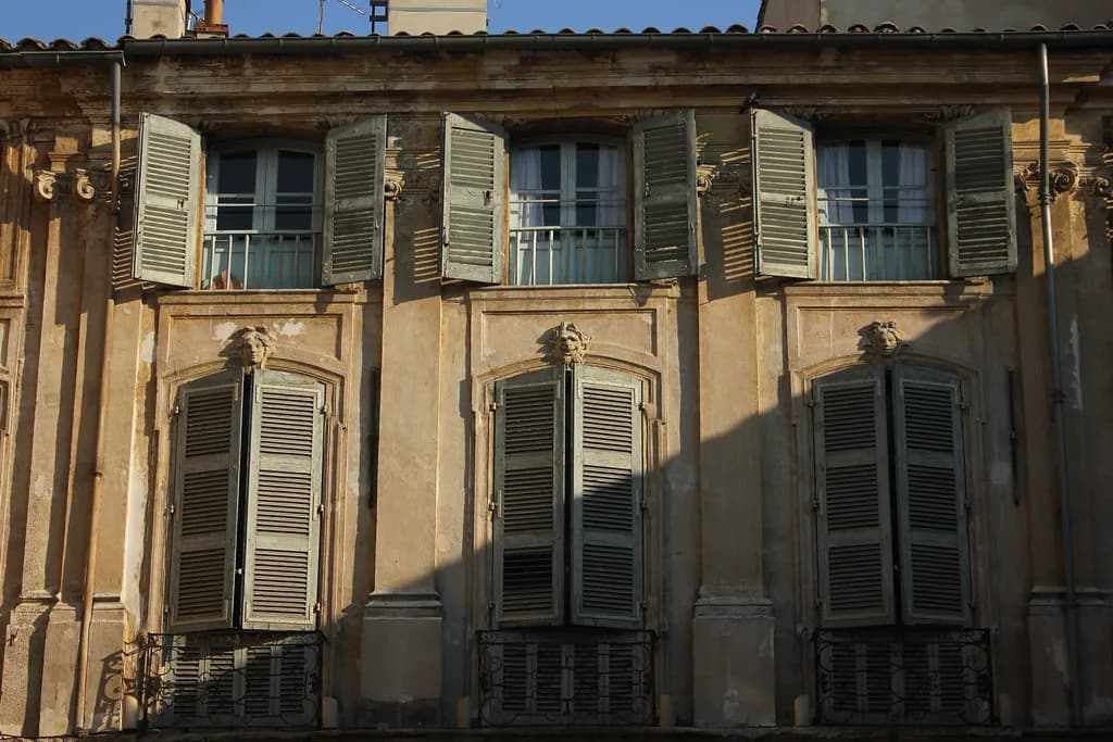 Villeneuve Aix-en-Provence: Where to Stay on a Short Break
