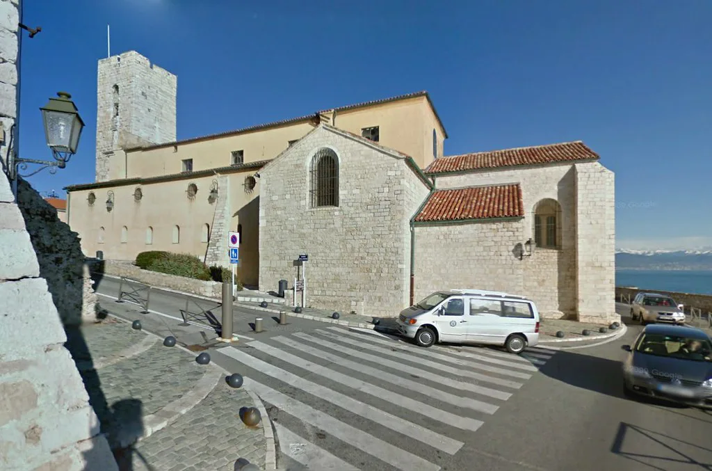 Antibes cathedral de Notre Dame