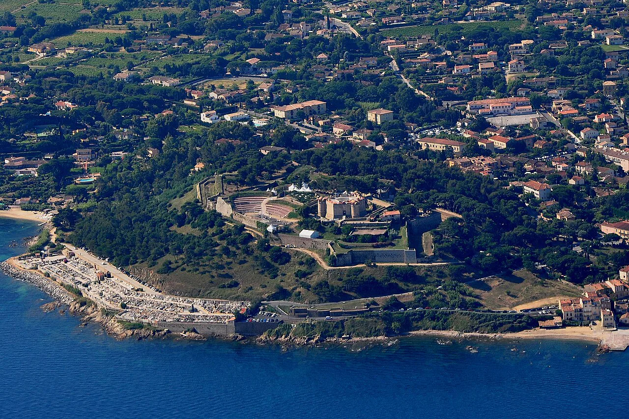 Citadelle de Saint-Tropez (vue aérienne)