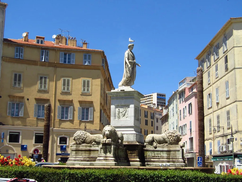 AjaccioStatue, Ajaccio