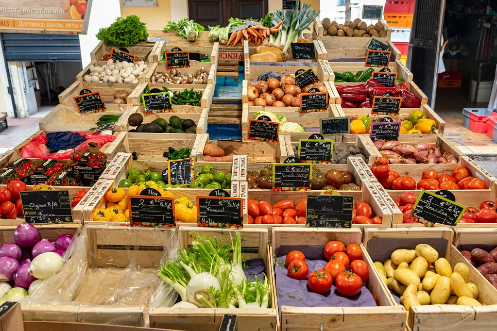 Antibes: marché provençal