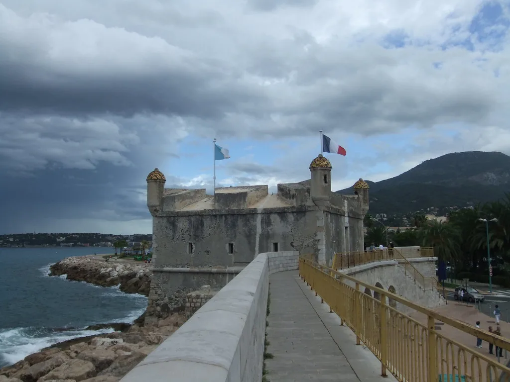 07 Menton