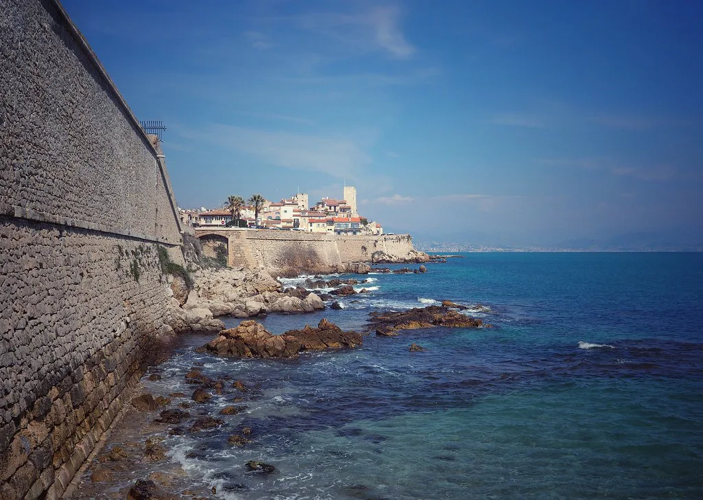shades of cool, Antibes