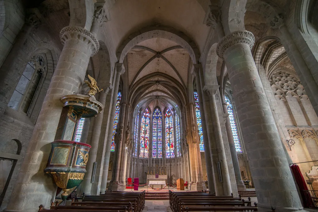 Venue view: Basilique Saint-Nazaire in the citadel of Carcassonne, France. Resized and converted to WebP.