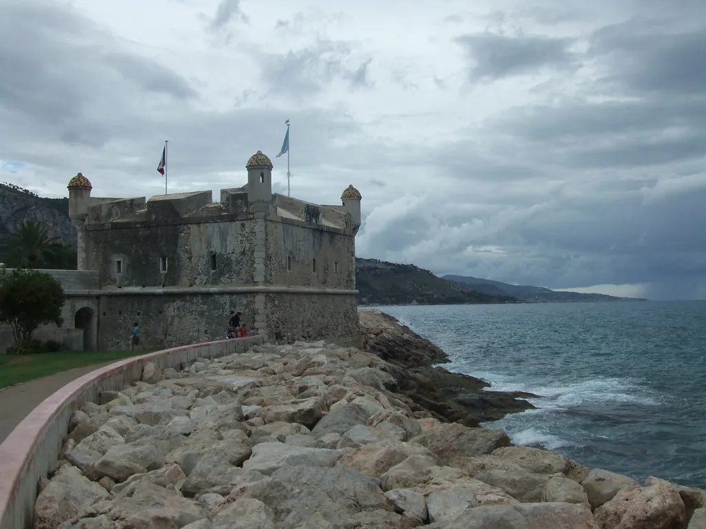 10 Menton
