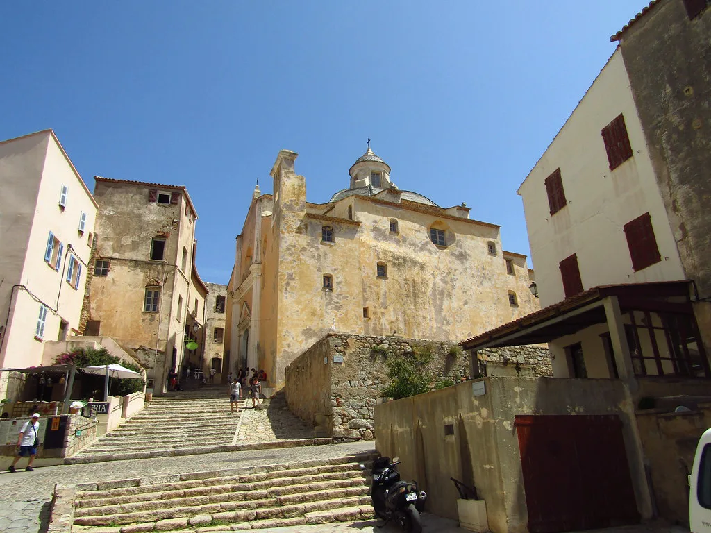 CalviStairs, Calvi