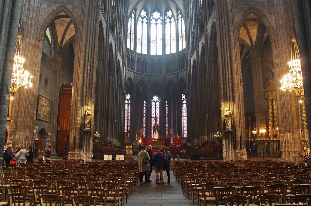 Venue view: Clermont-Ferrand Cathedral (Cathédrale Notre-Dame-de-l'Assomption), the black lava-stone Gothic cathedral on Place de la Victoire. Resized and converted to WebP.