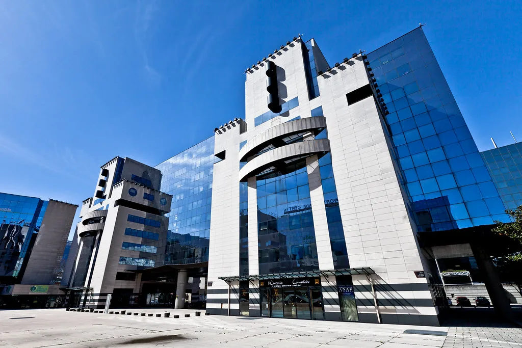Venue view: Place Robert Schuman in the Europole district of Grenoble Resized and converted to WebP.