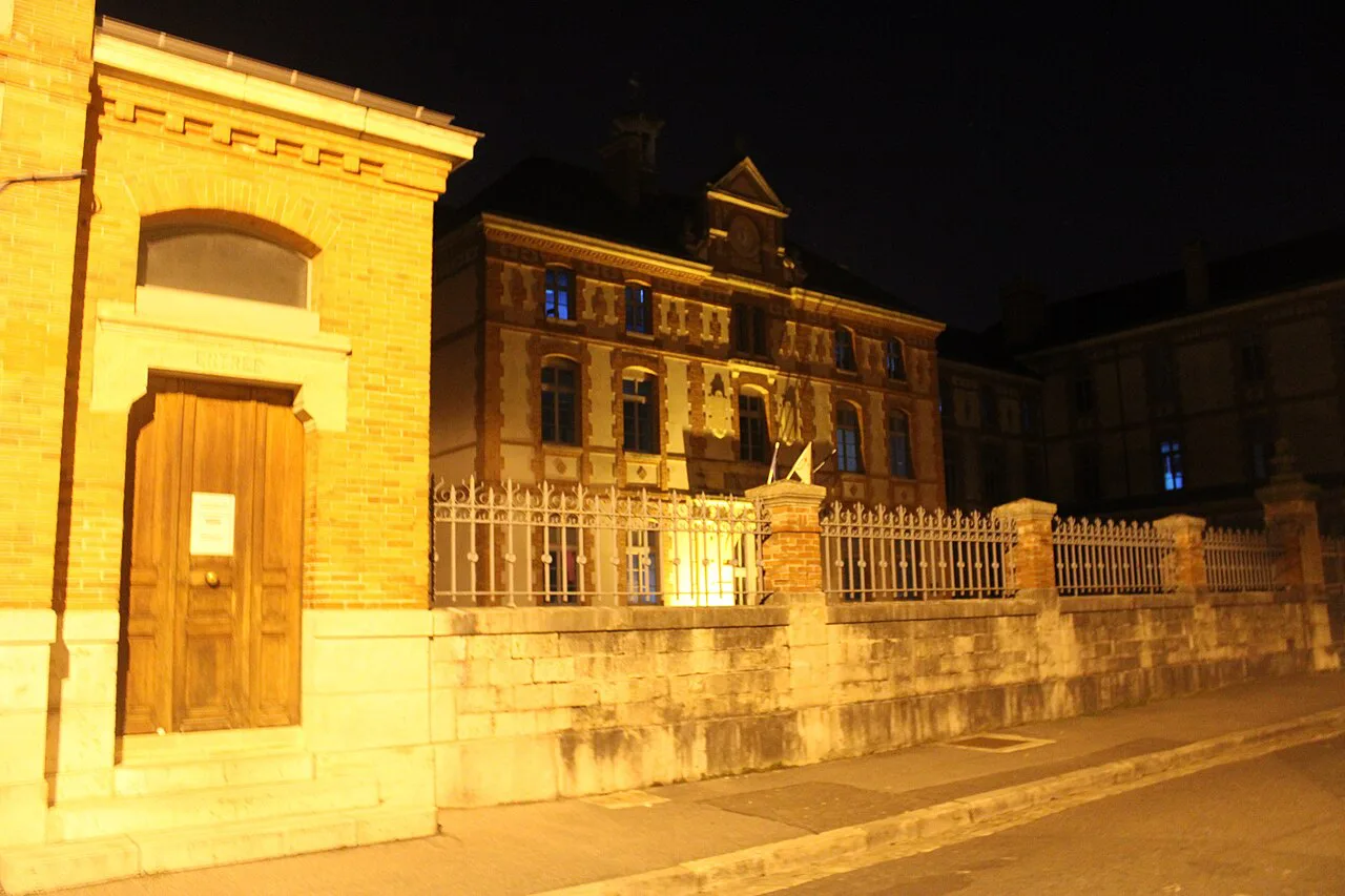 20-25-22 - Fontainebleau - Lycée François-Ier