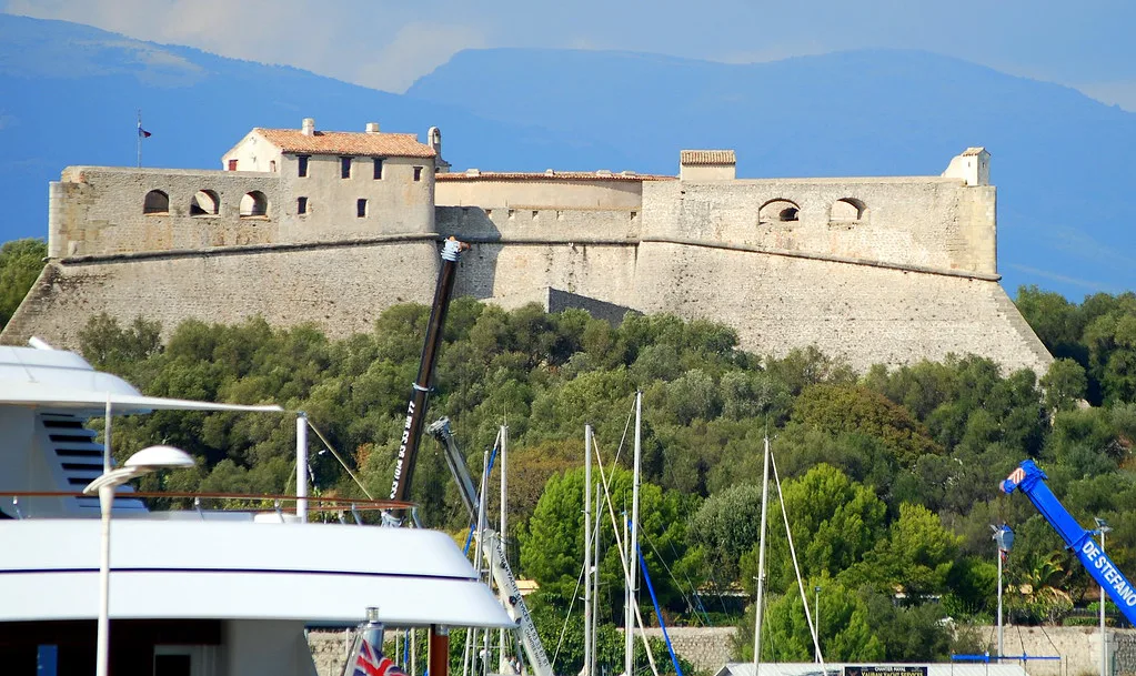 Venue view: Fort Carré seen from across Port Vauban, Antibes, France. Resized and converted to WebP.