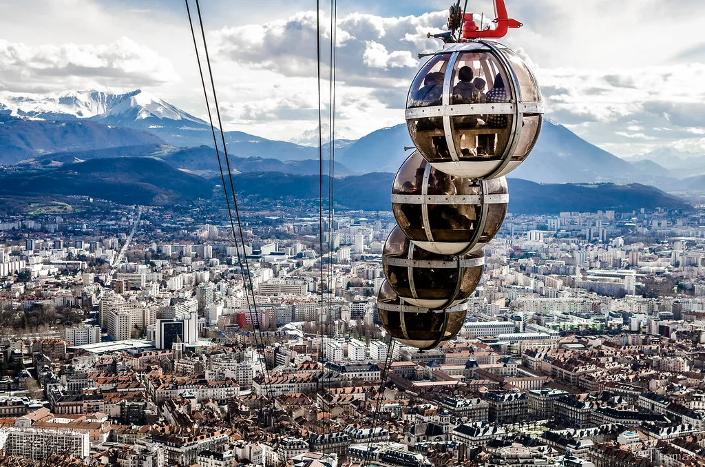 The Eggs, Grenoble