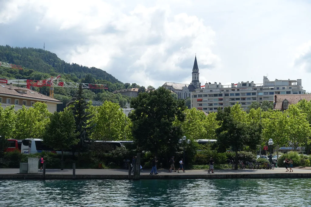 Destination view: Annecy, France. Resized and converted to WebP.