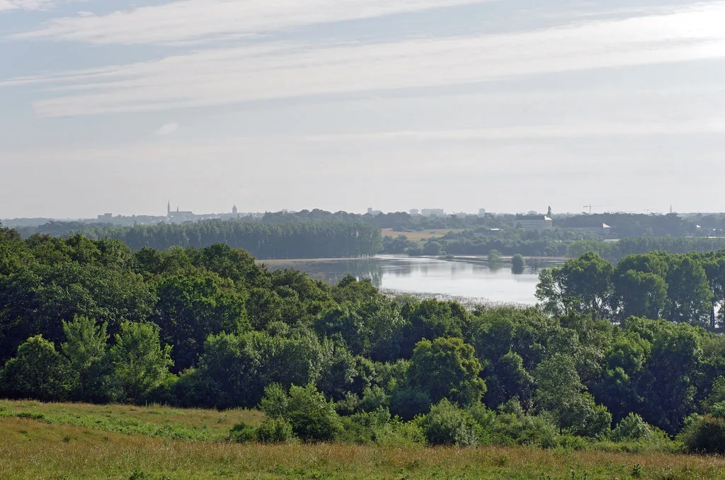 Destination view: Angers, France. Resized and converted to WebP.