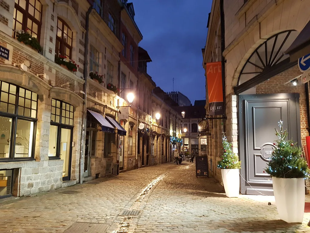 Lille old town at night
