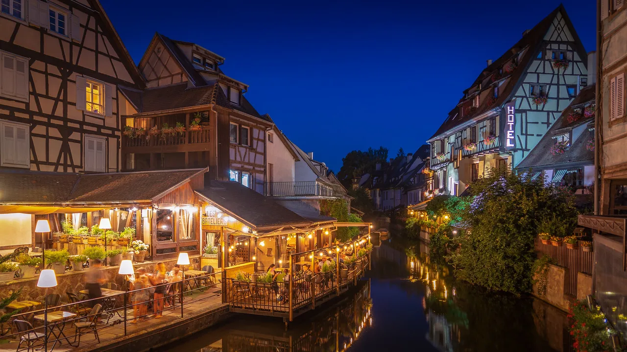 Destination view: Colmar, France. Resized and converted to WebP.