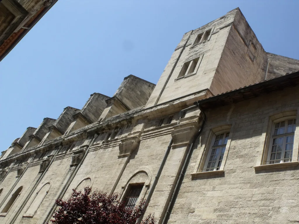 Rue Frederic Mistral, Avignon - Musee Lapidaire