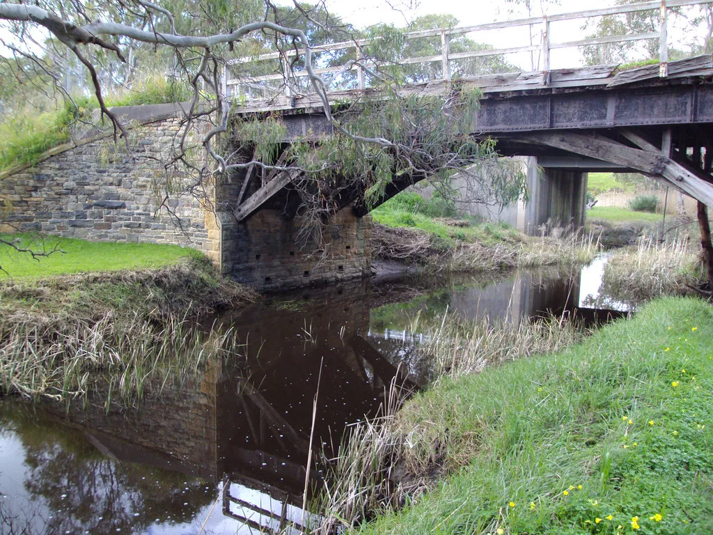 Heritage listed old bridge across Currency Creek, South Australia near Goolwa, Orléans