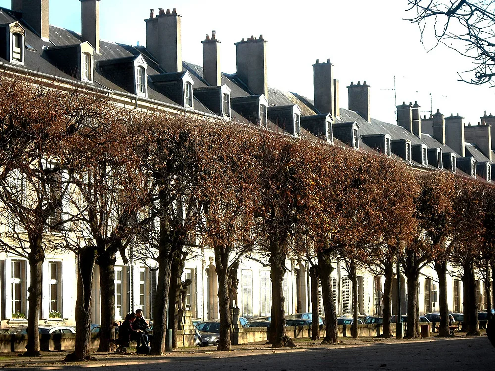 Venue view: Place de la Carrière in Nancy, its 18th-century ensemble designed by Emmanuel Héré. Resized and converted to WebP.